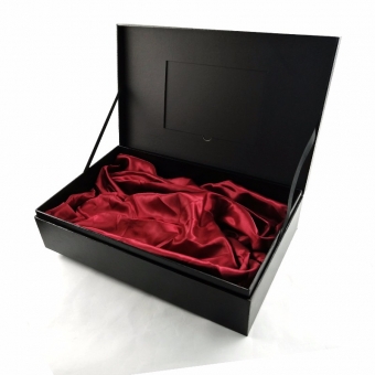 Custom black wine bottle cardboard clamshell gift box