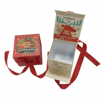 small magnetic flat pack christmas gift boxes with ribbon