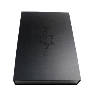 Box with Magnetic Lid